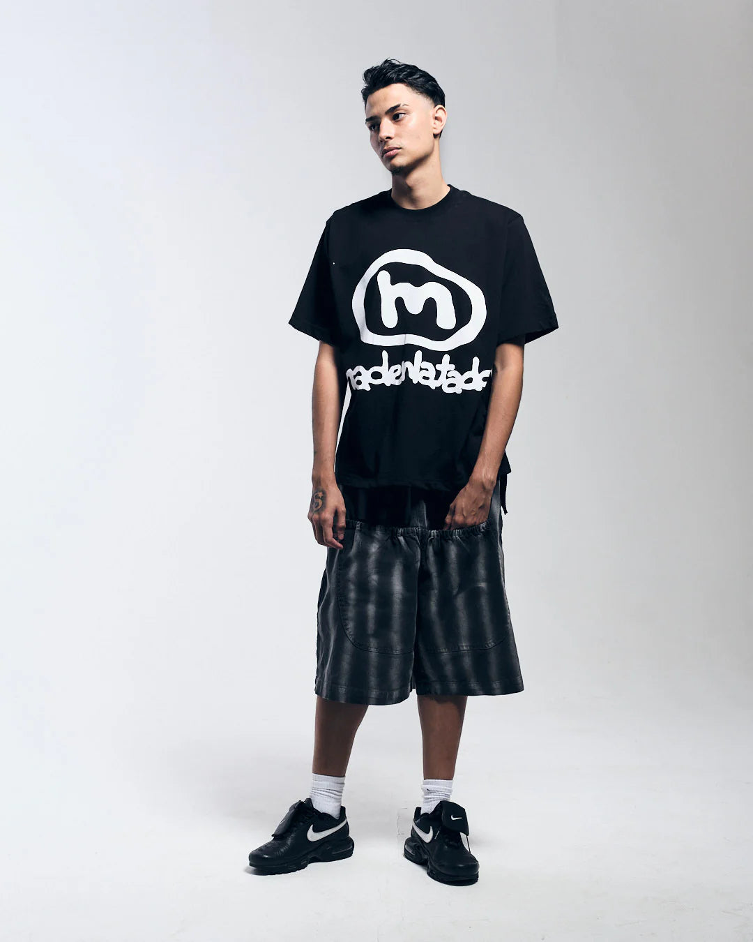 CAMISETA MAD MMMMMMMAD PRETA