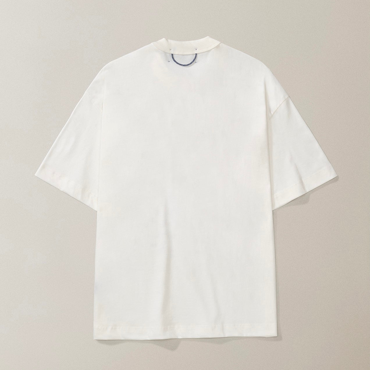 CAMISETA QC BIC BOXY OFF WHITE