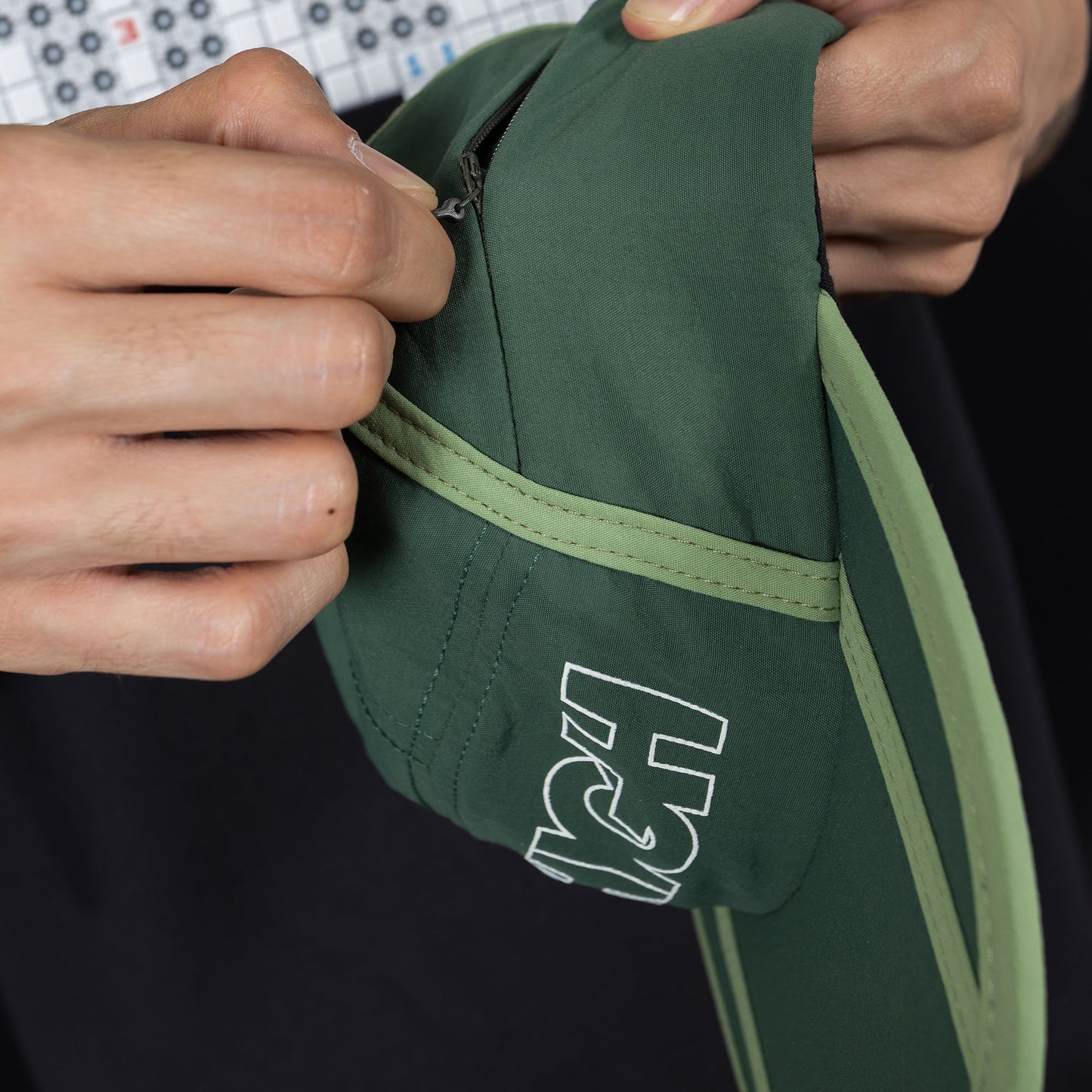 High Company 5 Panel Athletic Green