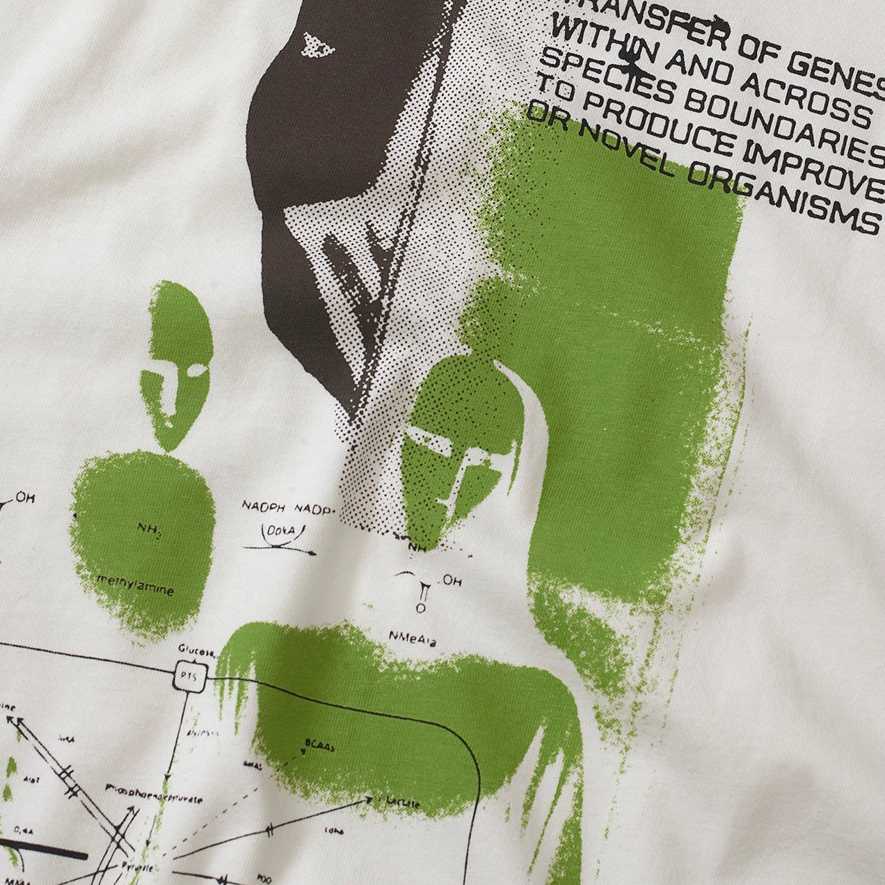 CAMISETA QC GENES BOXY OFF WHITE