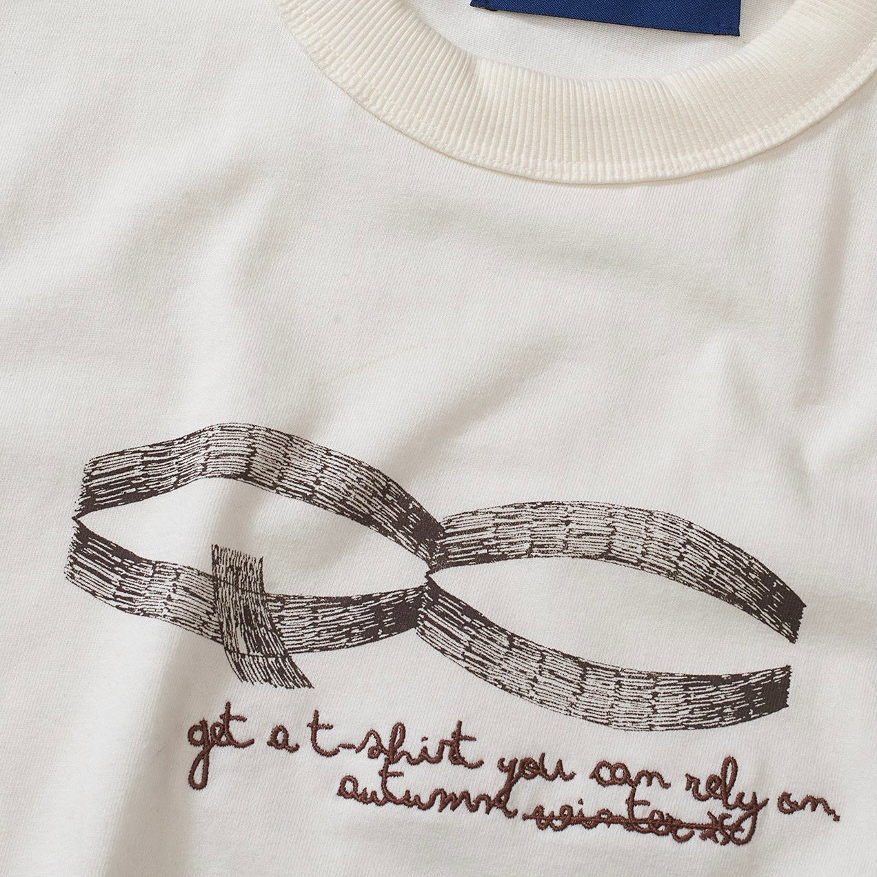 CAMISETA QC BIC BOXY OFF WHITE