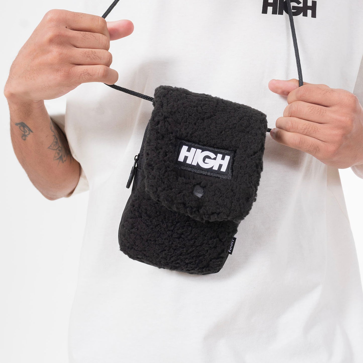 High Company Fleece Wallet Bag Black