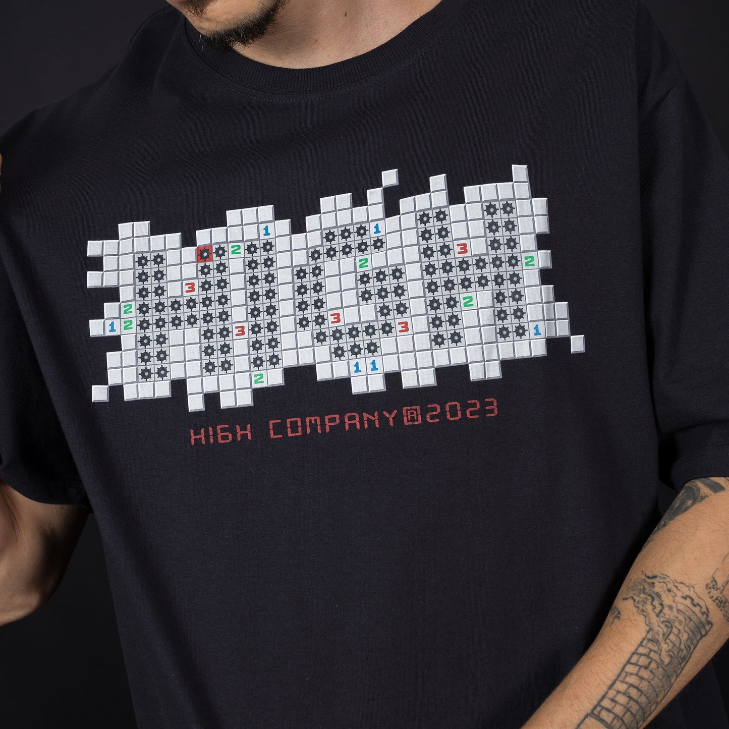 High Company Tee Minesweeper Black