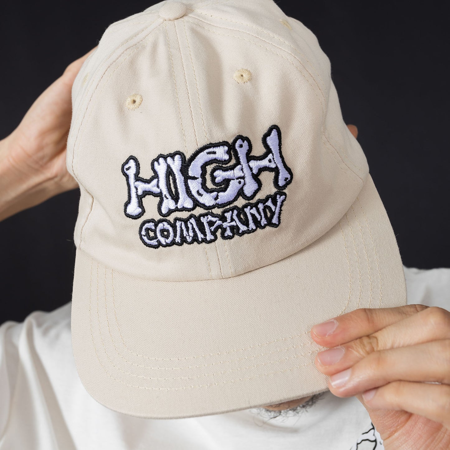 High Company 6 Panel Bones Beige