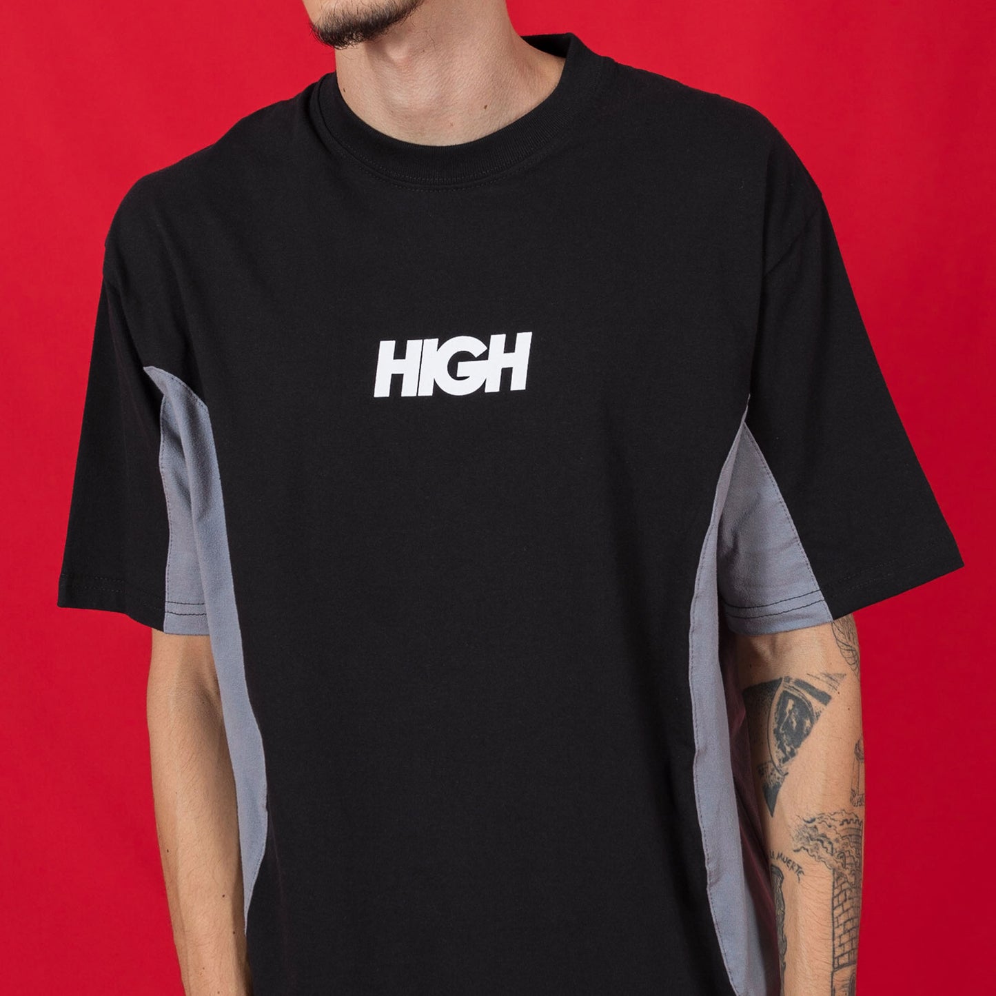 High Company Tee Banner Black